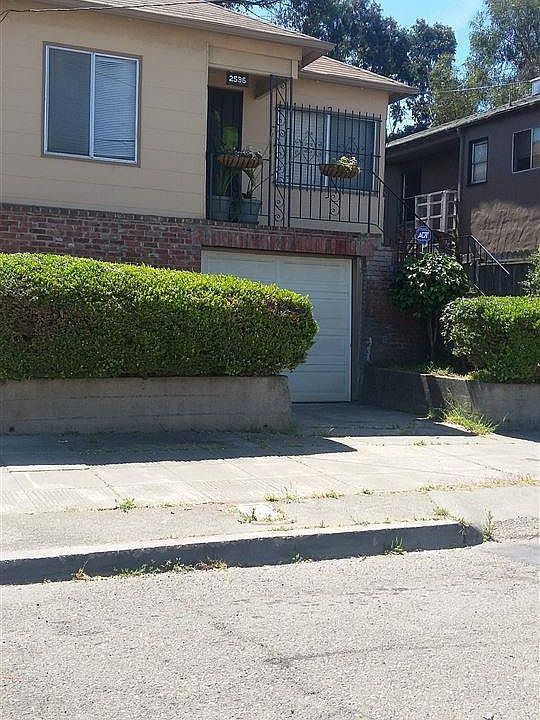 1st image of 2536 34th Ave