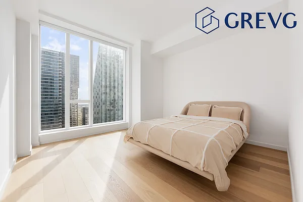 Rented by Global Real Estate Ventures Group LLC | media 7
