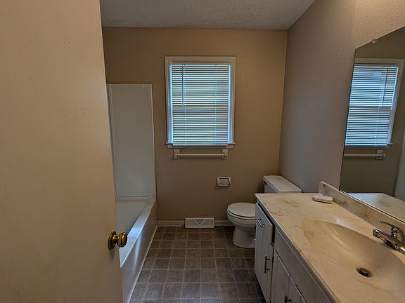 4th image of 1809 NW 6th Ter #1809