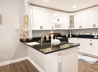 2985 GENOA Place #2985, West Palm Beach, FL 33406