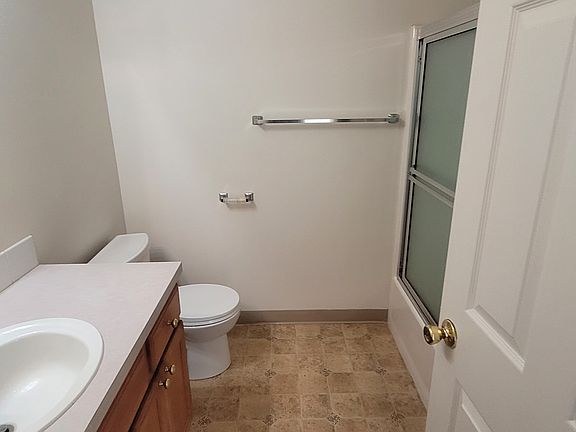 5th image of 7314 NE 14th Ct #7314