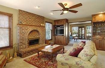 1st image of 17935 Queensland Ct N