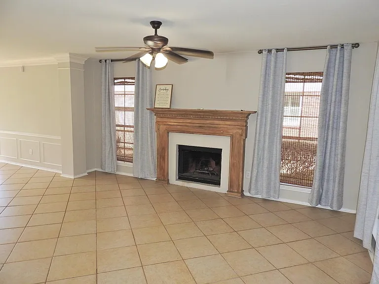4427 Wavertree Dr — Photo 7