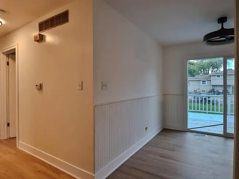 30W162 Claymore Ln — Photo 10
