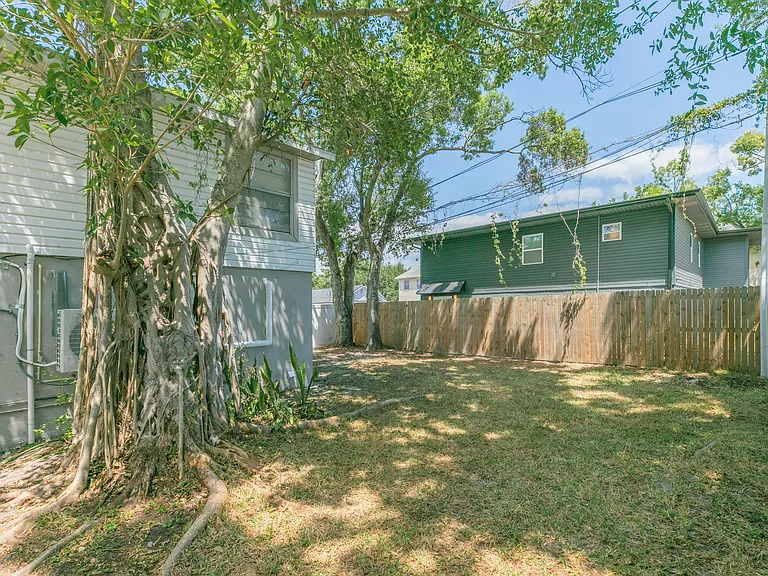 2600 52nd Ave N #C — Photo 16