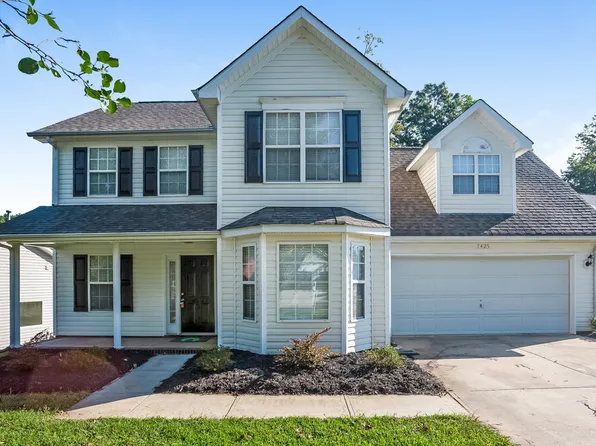 7425 Saddle Trail Ln, Charlotte, NC 28269