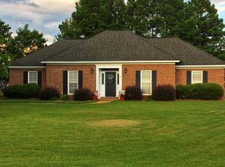 415 Cedar Ridge Dr, Wetumpka, AL 36093