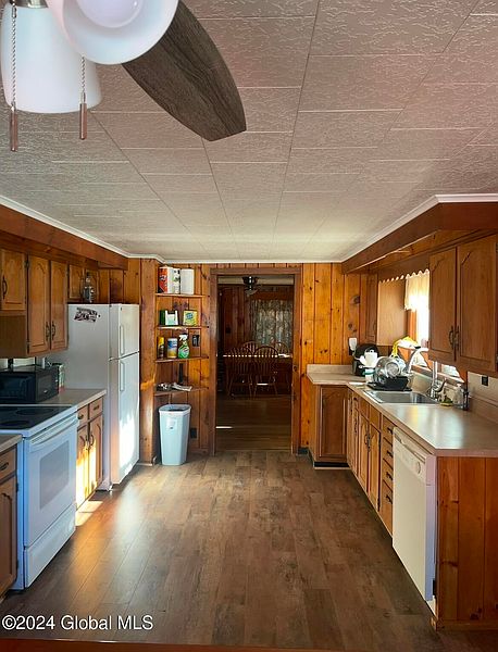 2nd image of 2473 Moriah Rd