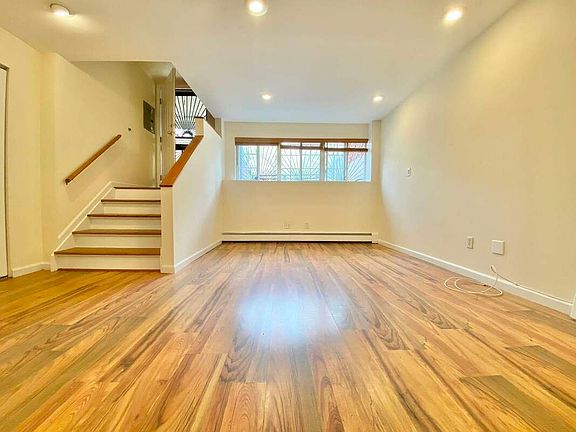 5th image of 8 N Portland Ave #1