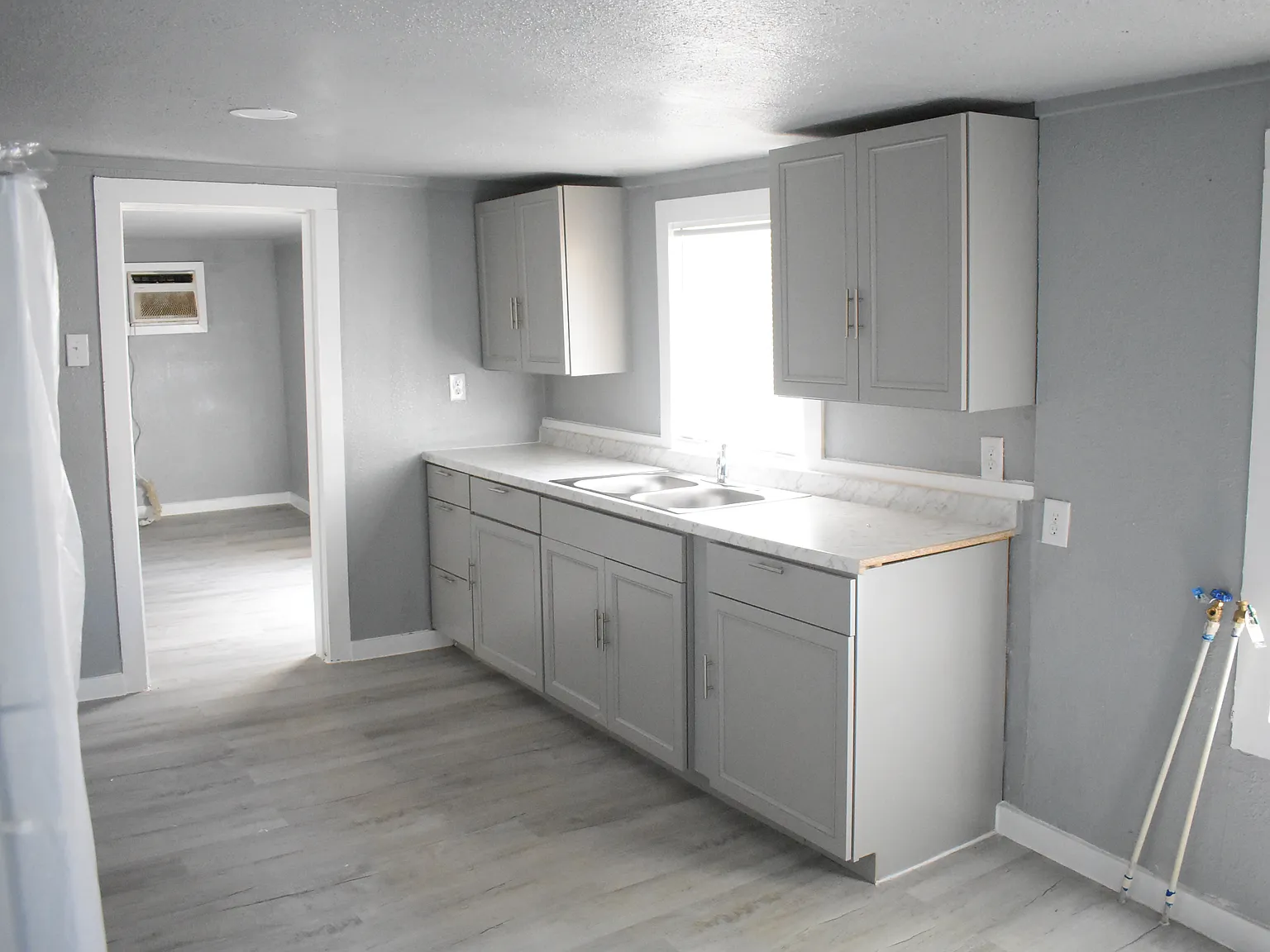 1703 Boney Street - 1 — Photo 4