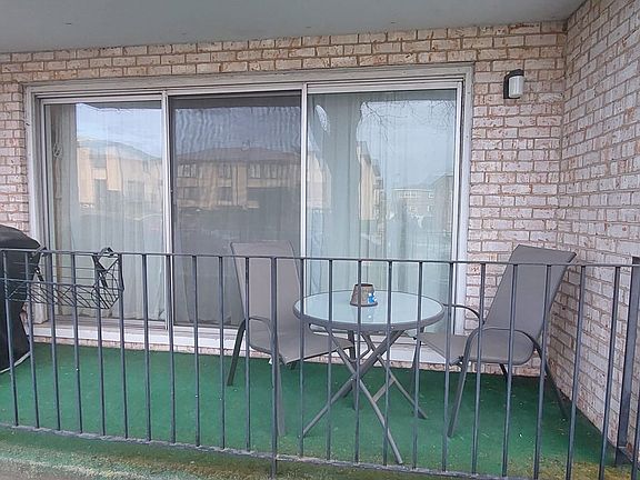 3rd image of 10350 S Parkside Ave #1C