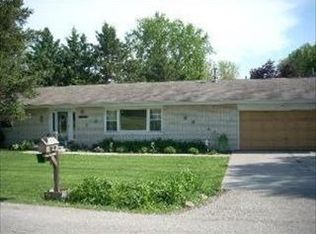 1217 May Ave, McHenry, IL 60051