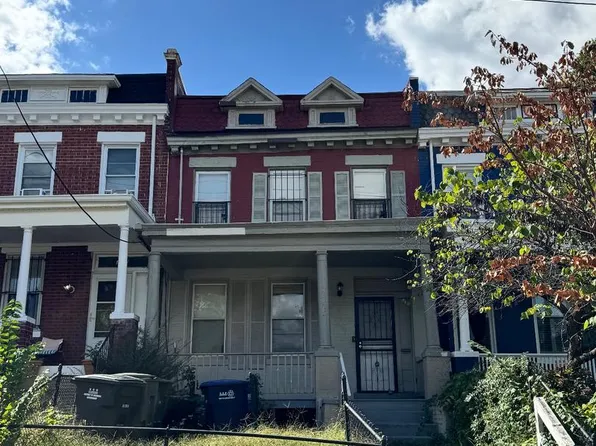 1325 Valley Pl SE, Washington, DC 20020