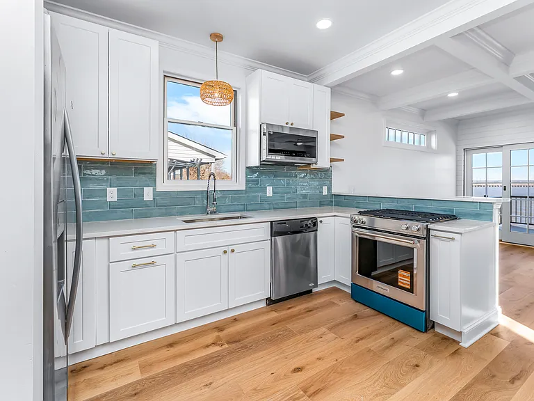 7214 Greenbank Rd — Photo 13