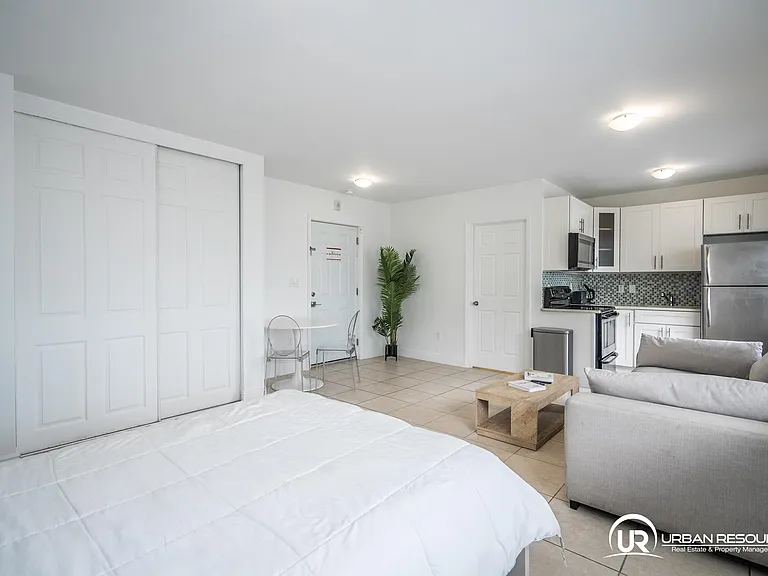 6971 Carlyle Ave #102 — Photo 7