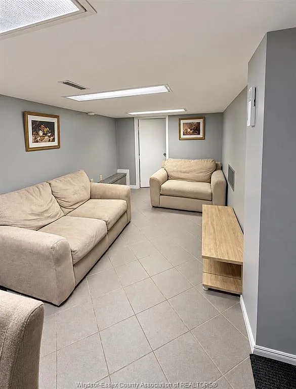 1 bed, $1,250 — Photo 4