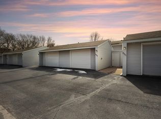 8859 Ironwood Ave S, Cottage Grove, MN 55016