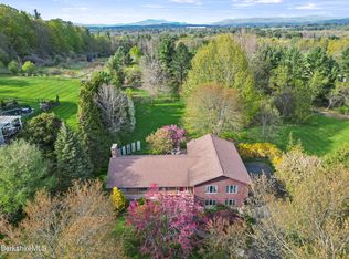 10 Lori Ct, Pittsfield, MA 01201