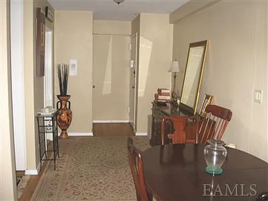 Sold by Real Estate Brokerage of America Inc | media 24
