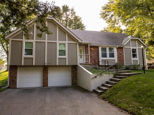 1629 NE 97th St, Kansas City, MO 64155