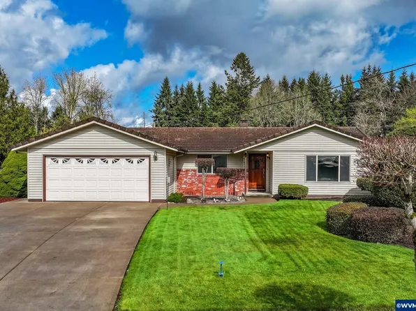 525 W Kathy St, Stayton, OR 97383
