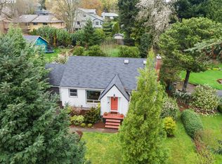 2227 SW Troy St, Portland, OR 97219