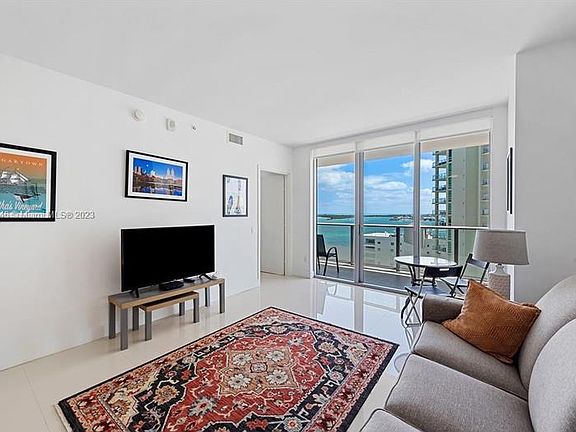 5th image of 1300 Brickell Bay Dr APT 1905