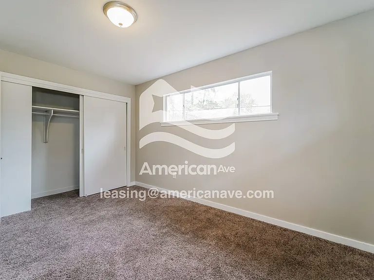 565173_011_wm_-_bedroom_13547013.jpg