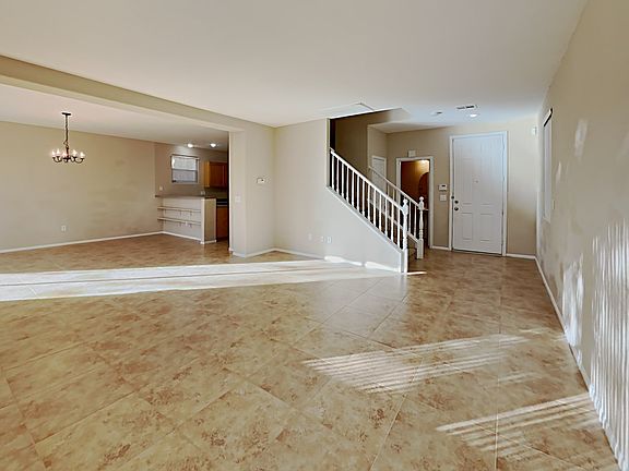 2nd image of 2321 Cockatoo Dr