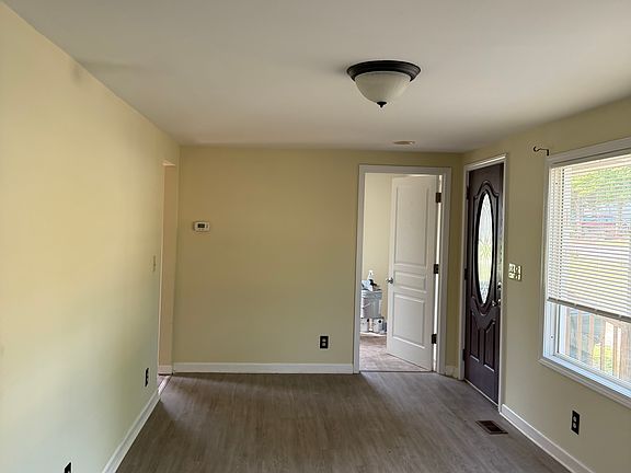 5th image of 200 Summit St