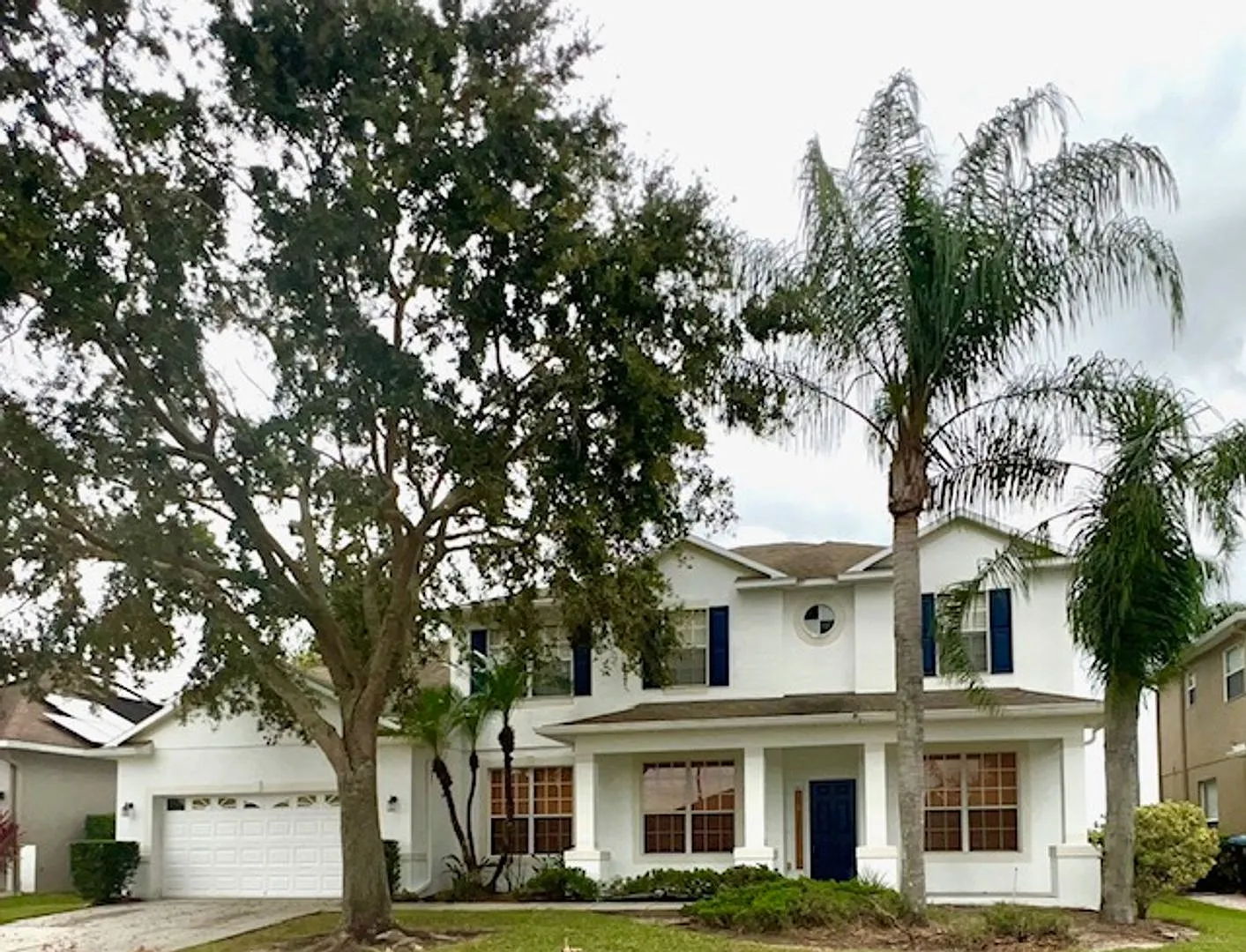 Move In August! Beautiful Large/Spacious Home! Newer Carpet On 1st Floor! Great Location! 2 Story... — Photo 1