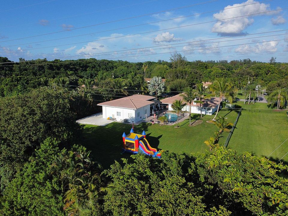 1st image of 2681 SW 156th Avenue