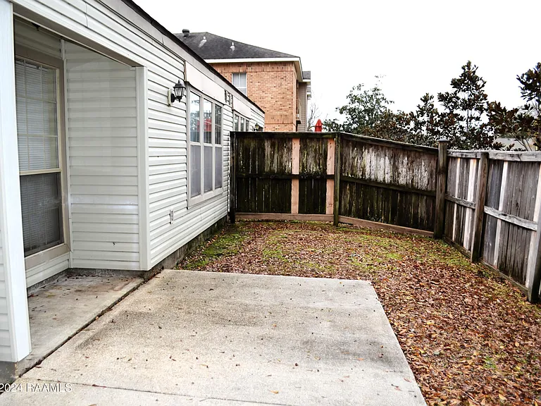 319 Artisan Rd #D — Photo 13