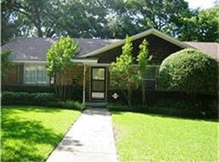 8839 Sweetwater Dr, Dallas, TX 75228