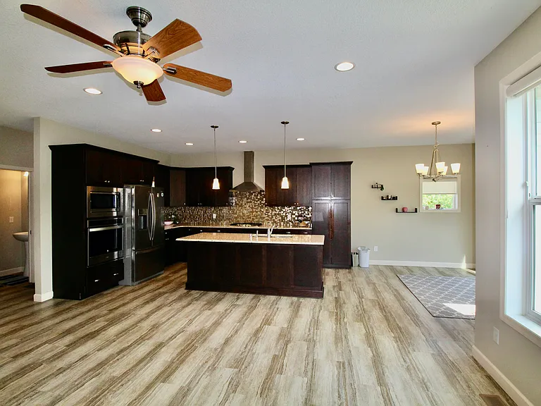 15672 Fairchild Way — Photo 5