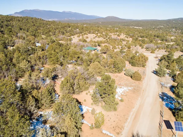 45 Camino Circular, Tijeras, NM 87059