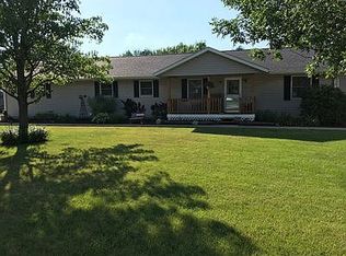 1203 4th St, Erie, IL 61250