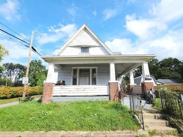 328 N Race St, Springfield, OH 45504