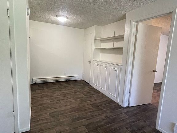 4th image of 320 E 5th Ave #725