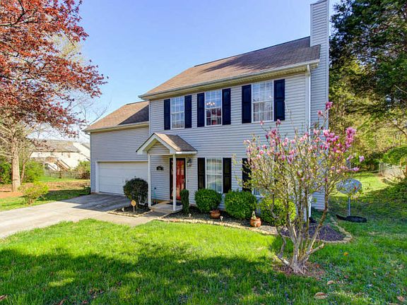 3rd image of 5105 Garden Meadow Dr