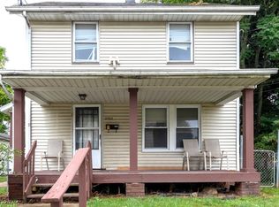 2702 5th St NW, Canton, OH 44708