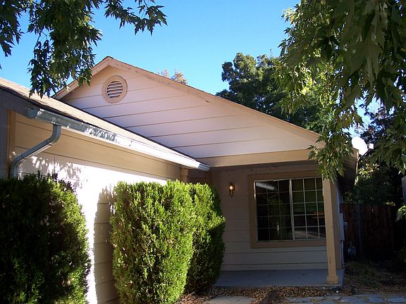 3rd image of 2166 Rockdale Dr