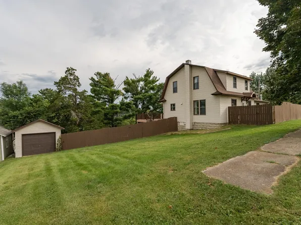 204 Hillcrest St E, Lanesboro, MN 55949