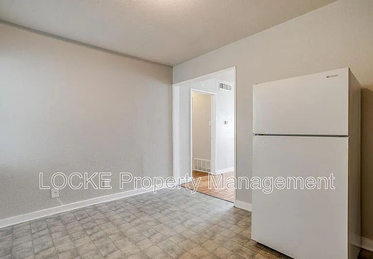 3417 S University Dr #C — Photo 4