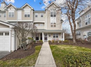 227 Northview Ct, Peekskill, NY 10566