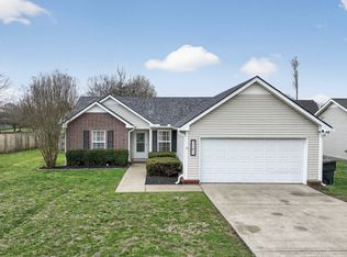3141 Holsted Dr, Murfreesboro, TN 37128
