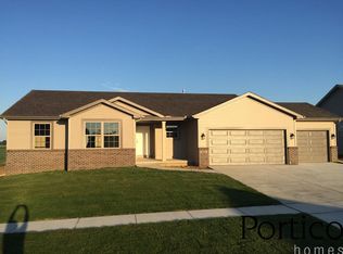 2421 Corinth Ln., Normal, IL 61761