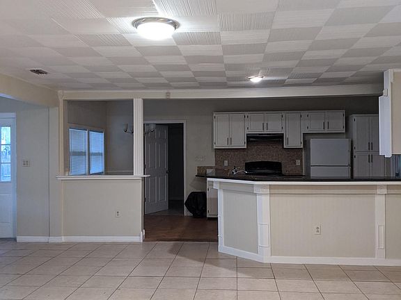 Living room overlooking dining & kitchen 5008 School