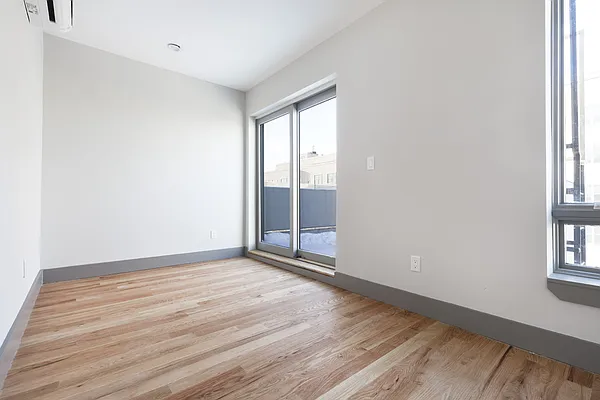 Rented by Brooklyn Group | media 24