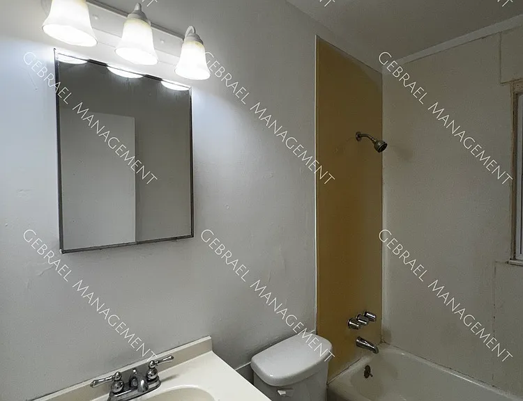 3713 Clairmont St — Photo 12